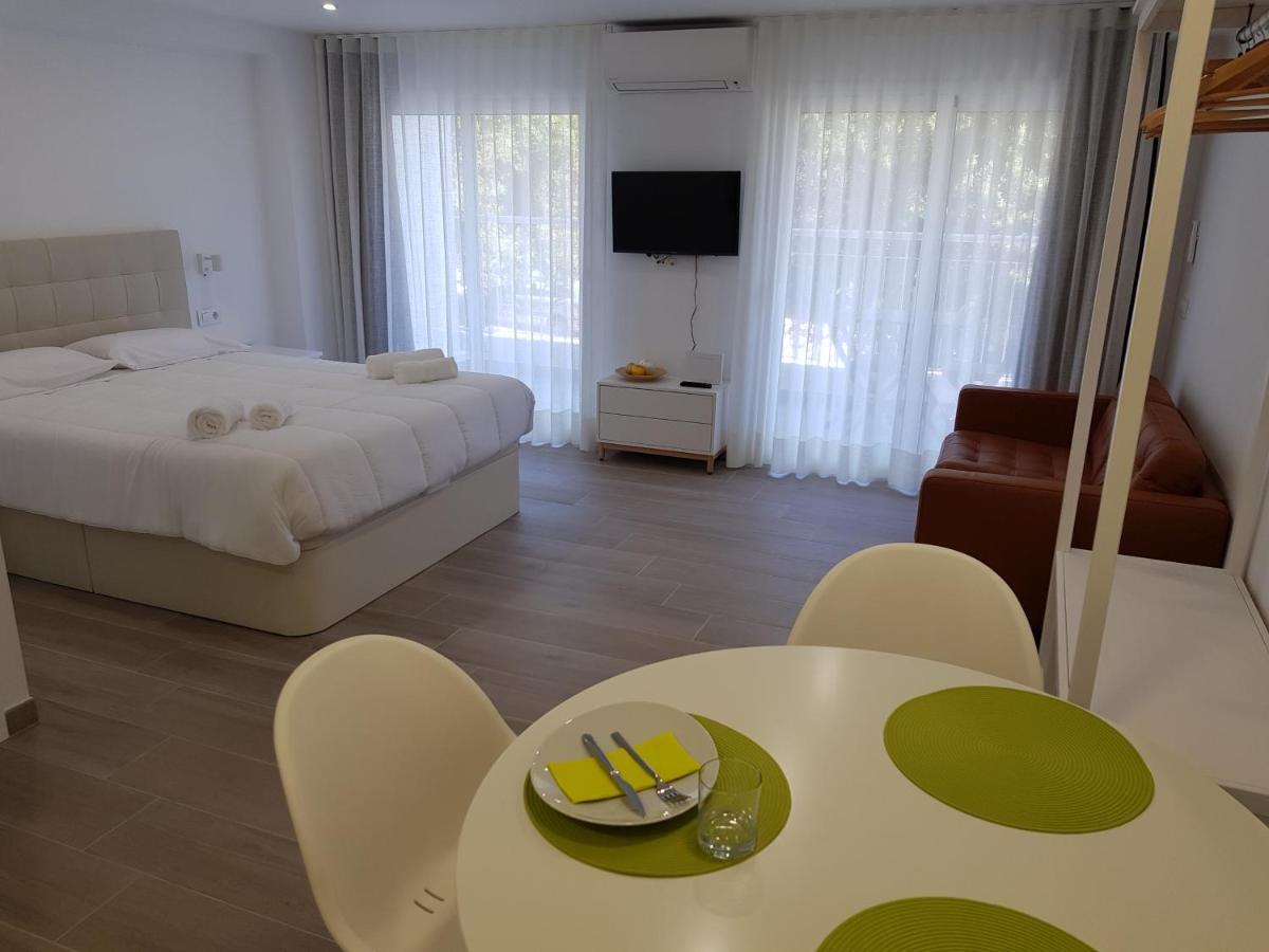 Krm Suite Apartament Calella Esterno foto
